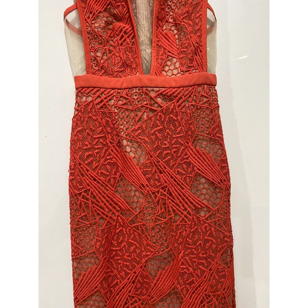 Manning Cartell Dress Red Lace sheath Medium Midi Gallery View Embroidered - Picture 5 of 16
